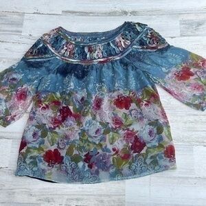 SUNDANCE 100% Silk Top Womens‎ S Cutout Neckline Floral Print Lightweight